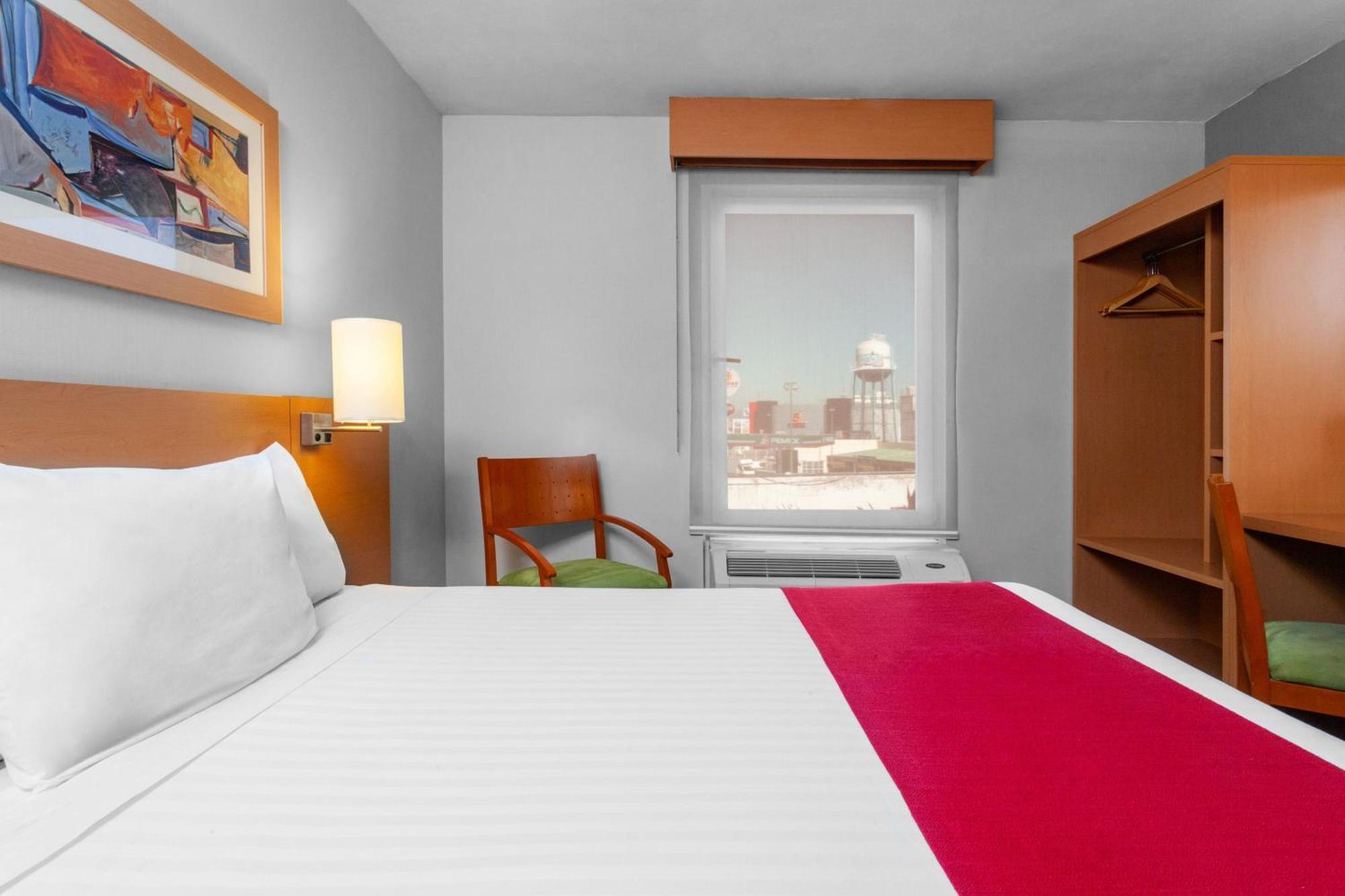 City Express By Marriott Celaya Parque Celaya (Guanajuato) Exterior foto