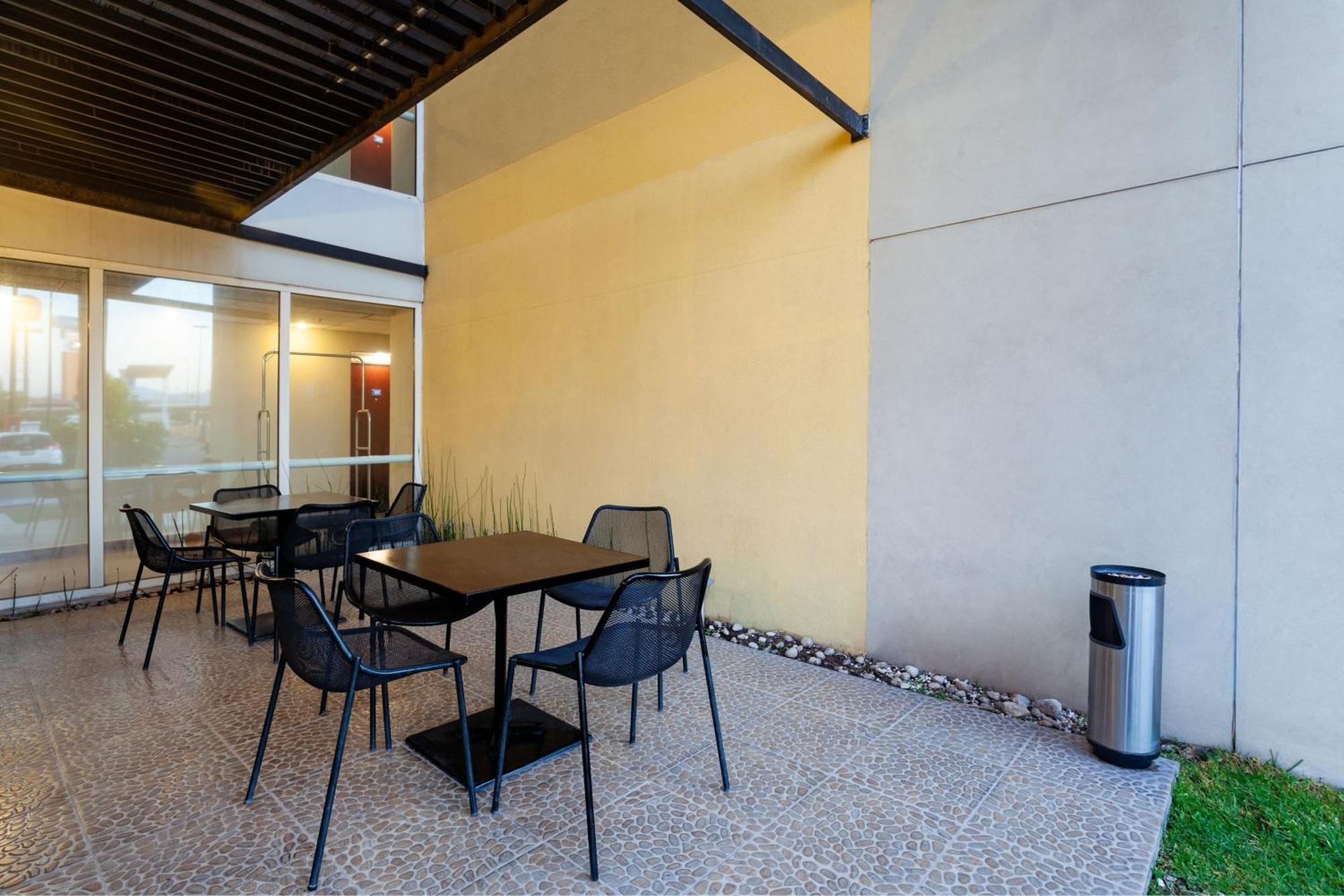 City Express By Marriott Celaya Parque Celaya (Guanajuato) Exterior foto