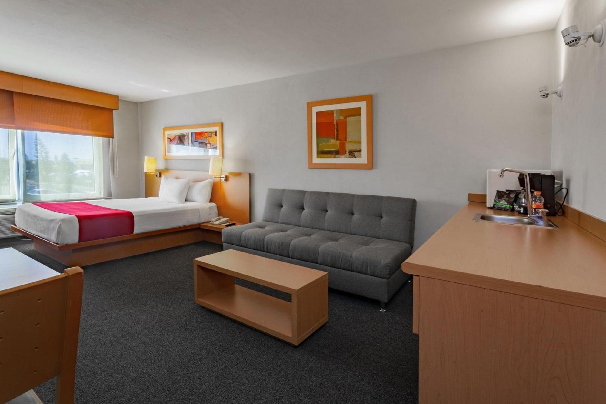 City Express By Marriott Celaya Parque Celaya (Guanajuato) Exterior foto